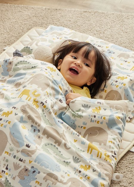 調溫抗菌安撫涼被(親子動物園)—睡袋組適用-淺灰3