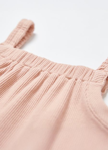 BABY華夫格連身吊帶褲-粉橘3