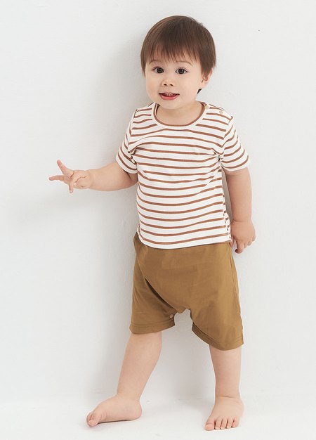 BABY 假兩件剪接連身包屁衣-駝色2