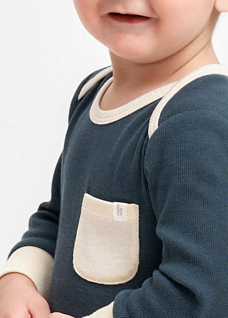 BABY Q彈配色長袖連身衣-深綠3