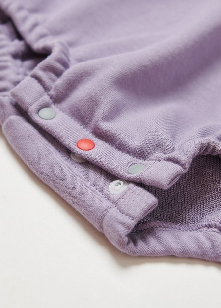 BABY迪士尼毛圈寬鬆包屁衣-費加洛-淺紫3