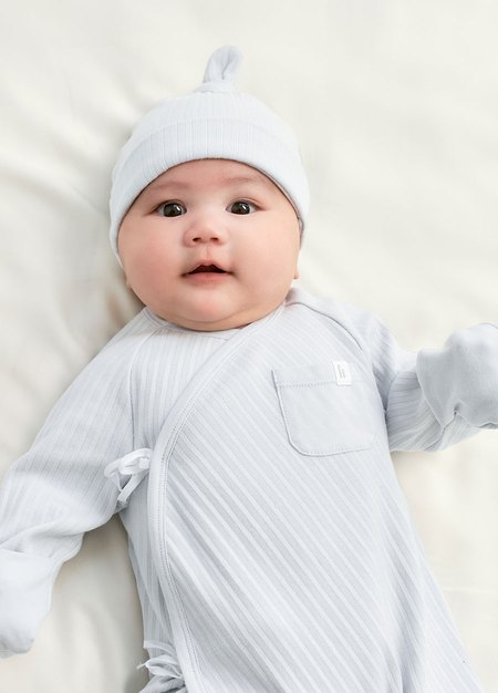 新生兒百褶羅紋蝴蝶衣(附帽子)-淺灰2