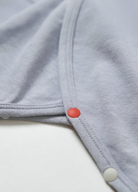 新生兒迪士尼蓄熱保溫蝴蝶衣-布魯托-灰藍3