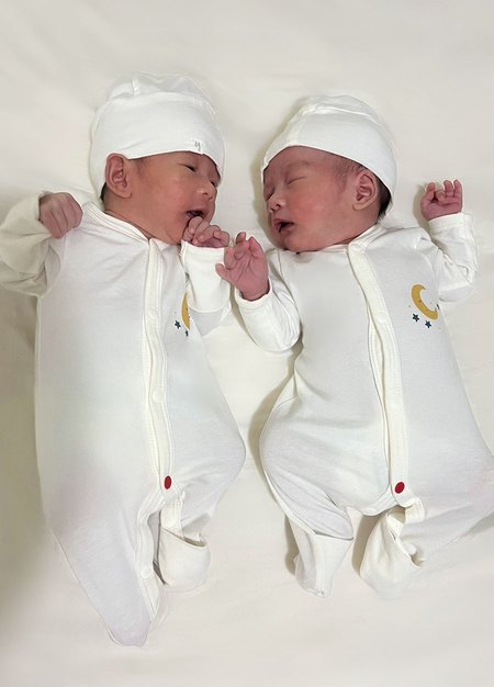 早產兒長袖連身衣(附帽子)-米色2