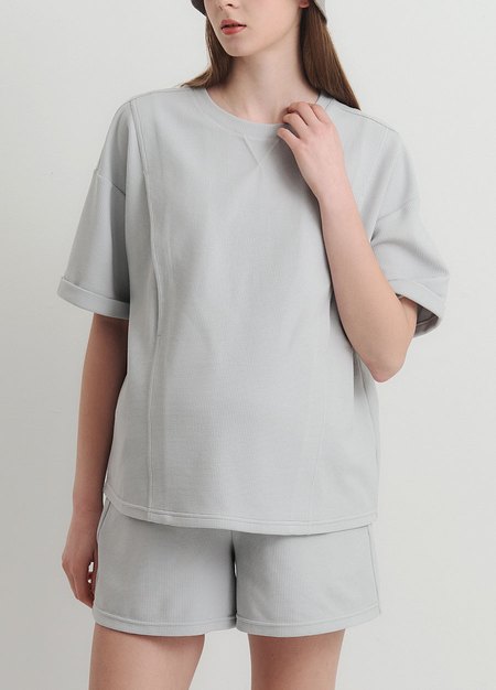 華夫格休閒寬版孕哺上衣-淺灰3