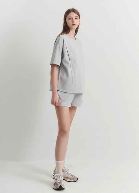 華夫格休閒寬版孕哺上衣-淺灰4