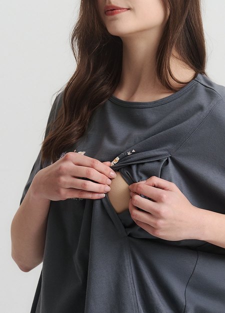 迪士尼小熊維尼寬鬆孕哺罩衫-灰藍2