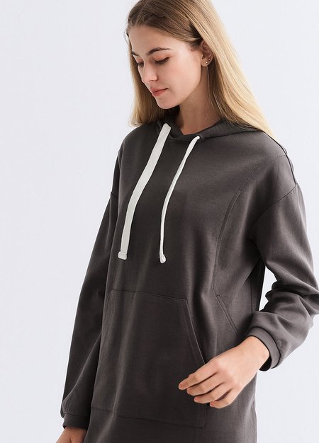 棉質寬鬆連帽孕哺洋裝-深灰4