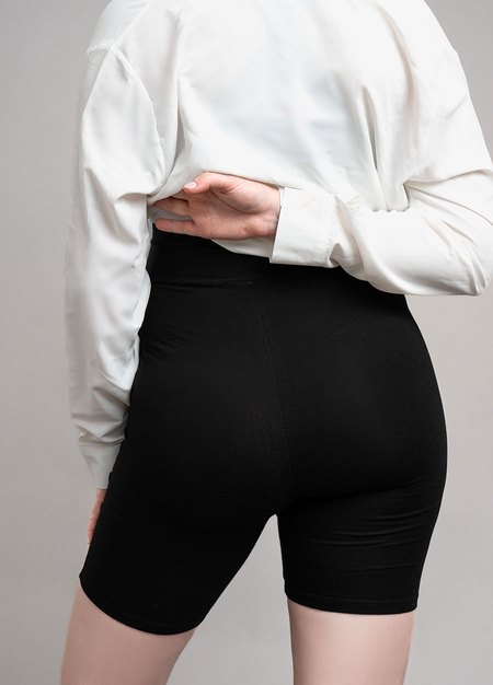 超彈舒適五分瑜珈孕婦褲-黑色3