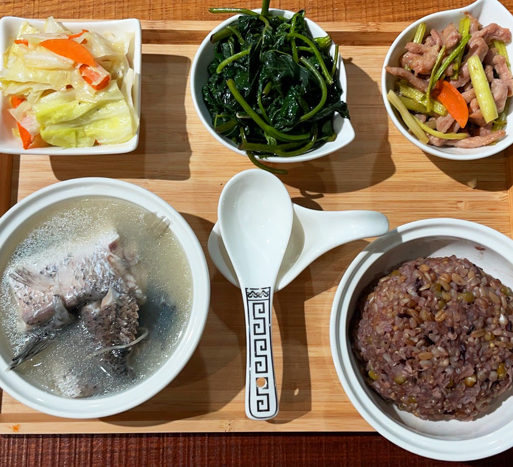 五星主廚月子餐